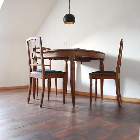 Ruhrallee Apartment
